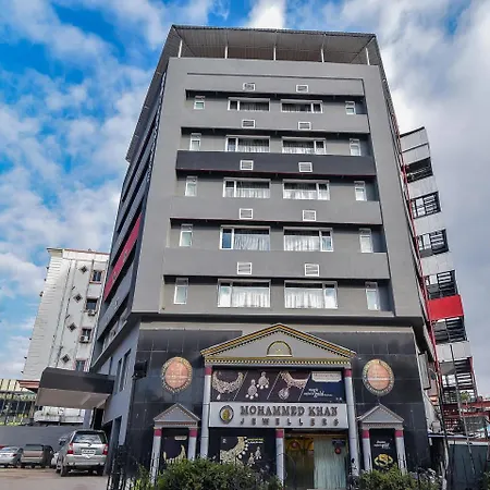 Oyo Townhouse 74 Nampally Hotel